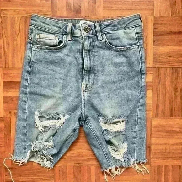 FOREVER 21 #highwaistedshorts #distressedshorts women 24 - Picture 1 of 5